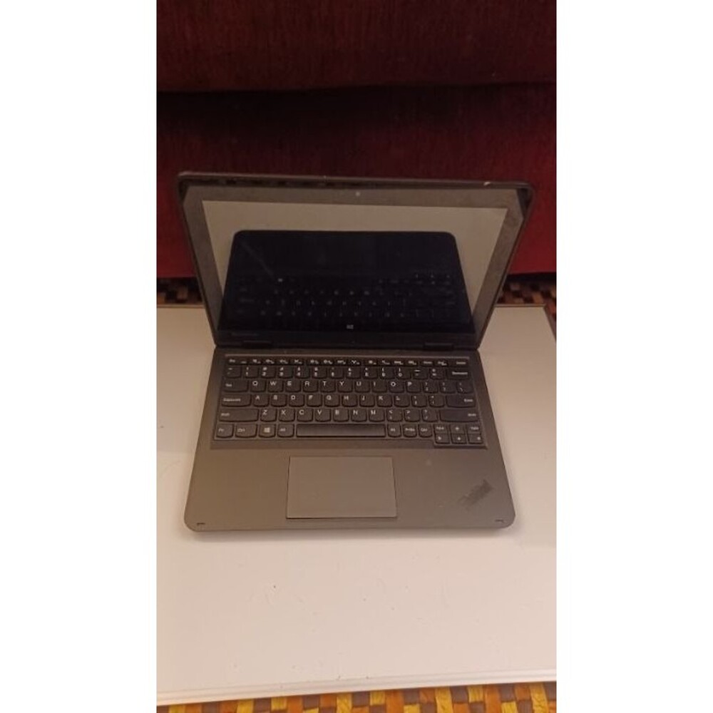 Thinkpad Yoga 11e 2-in-1 Laptop / Tablet Windows 10 Pro